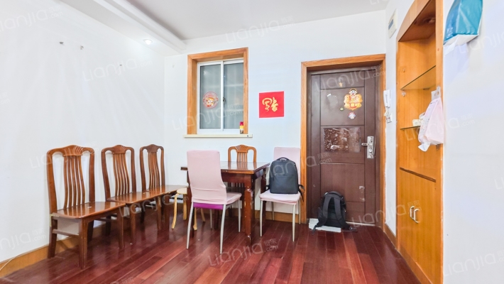 红莲小区二手房实景图