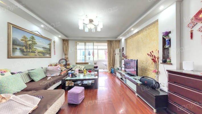 闵富花苑二手房实景图