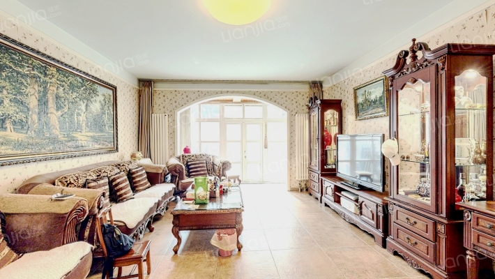 夏季星空二手房实景图