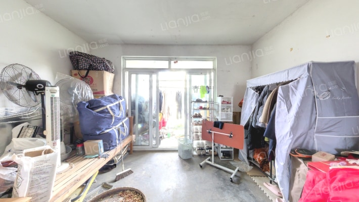 滨浦新苑三村二手房实景图