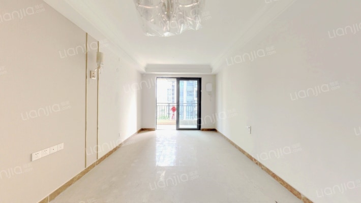 恒大健康城二期A区二手房实景图