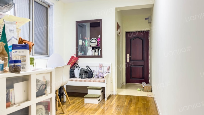 新泾五村二手房实景图