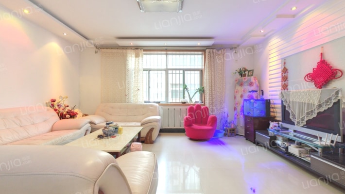 新田小区二手房实景图