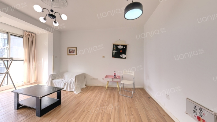 绿地启航社河东二手房实景图