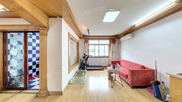 新德公寓(浦东)二手房实景图