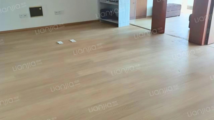 九五商务大厦二手房实景图