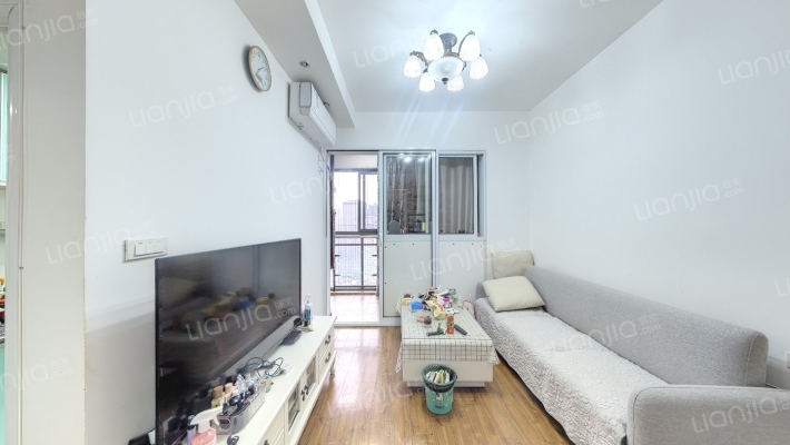 依云雅筑二手房实景图