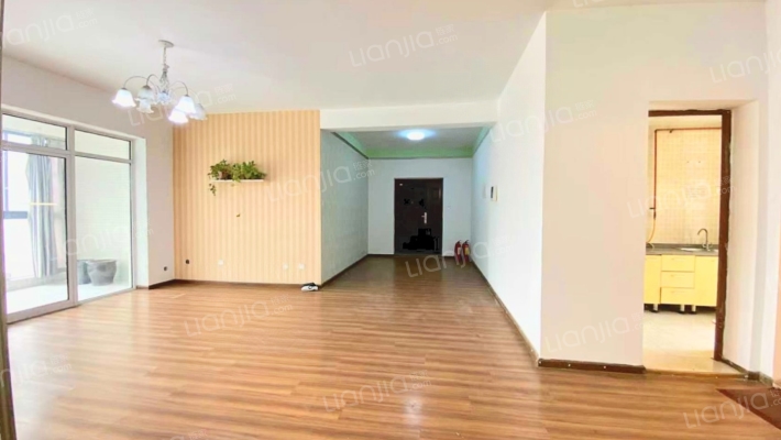 金领大厦二手房实景图