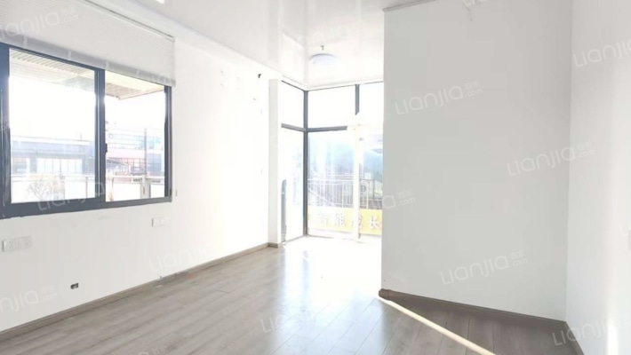 恒茂商业广场二手房实景图