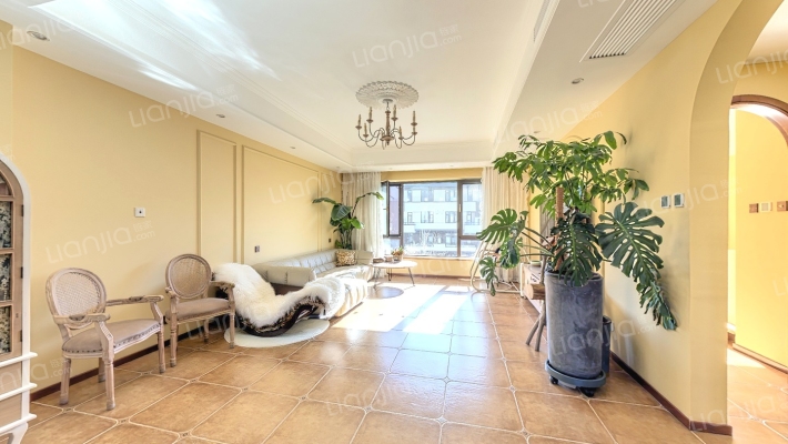 兴创荣墅二手房实景图