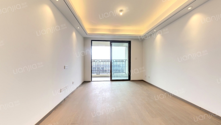 建发天镜湾二手房实景图