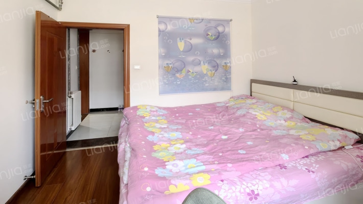 燕翔路11号二手房实景图