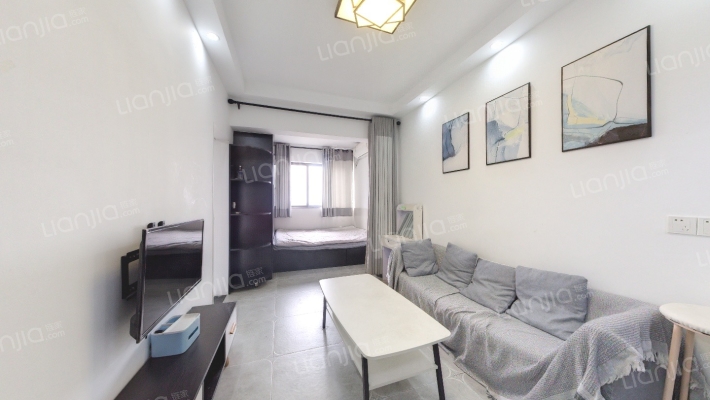 华宇时代星空二手房实景图