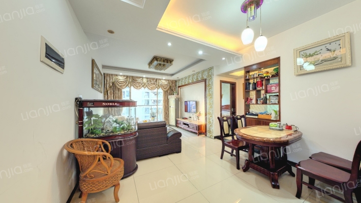 骏隆君悦天城二手房实景图