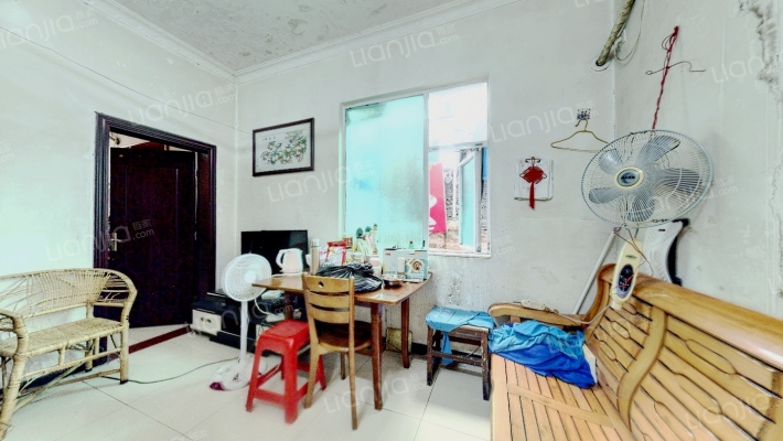 花果山社区二手房实景图