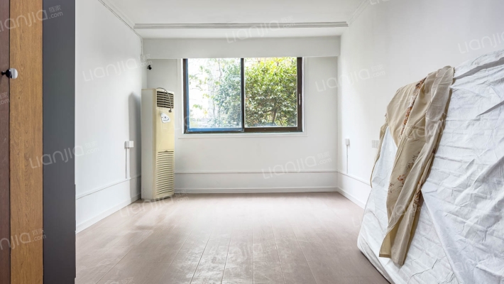 茅台新苑二手房实景图