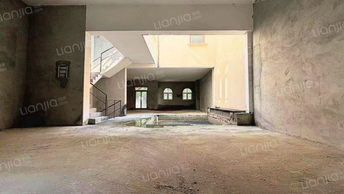 中信森林湖三期玛瑙屿二手房实景图