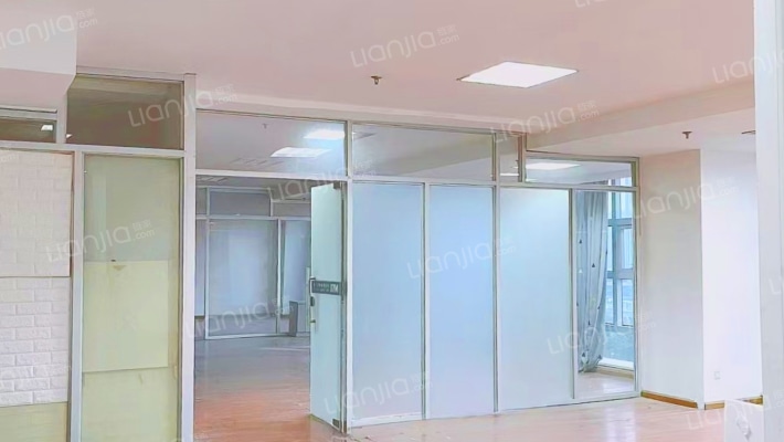 科贸中心西楼二手房实景图