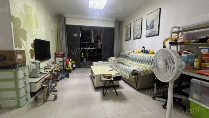 怡海花园二手房实景图