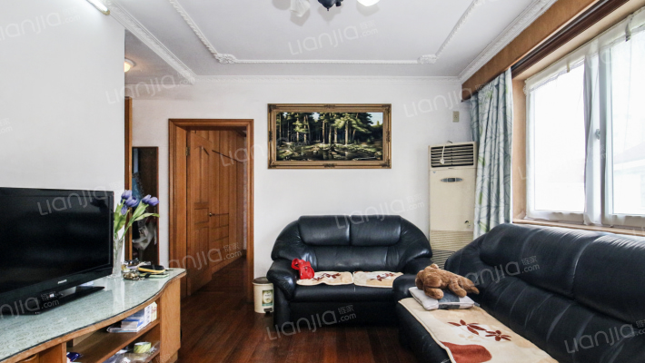 长宁路225弄二手房实景图