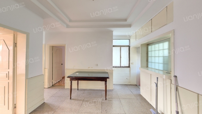 天鹤一村东区二手房实景图