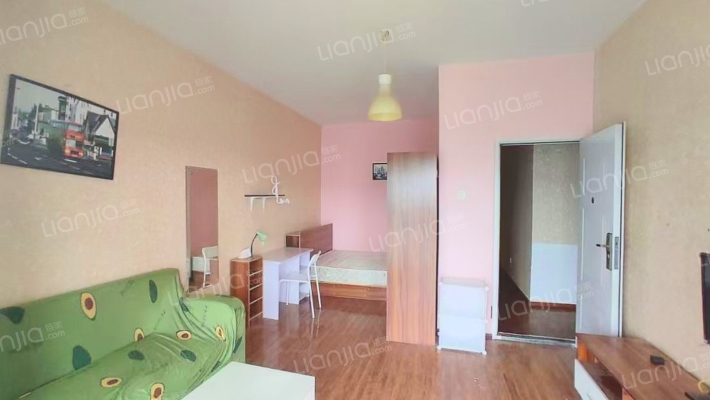 青龙鹭苑二手房实景图