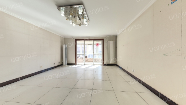 华盛乐章二手房实景图