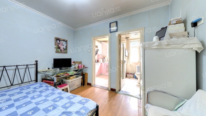 南顶村邮政小区二手房实景图