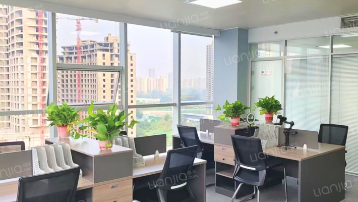 中原国家广告产业园二手房实景图