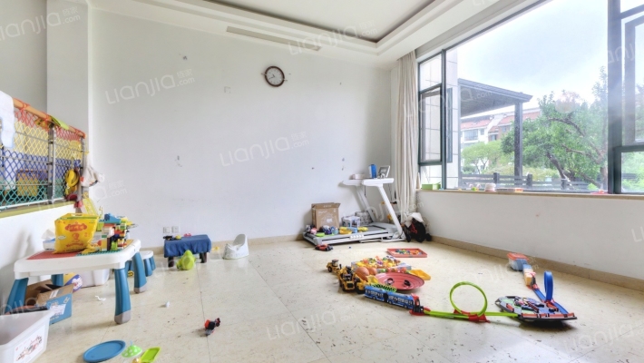 顺驰蓝湾二手房实景图