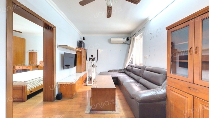 宝启公寓二手房实景图