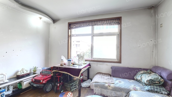 法院住宅小區二手房实景图