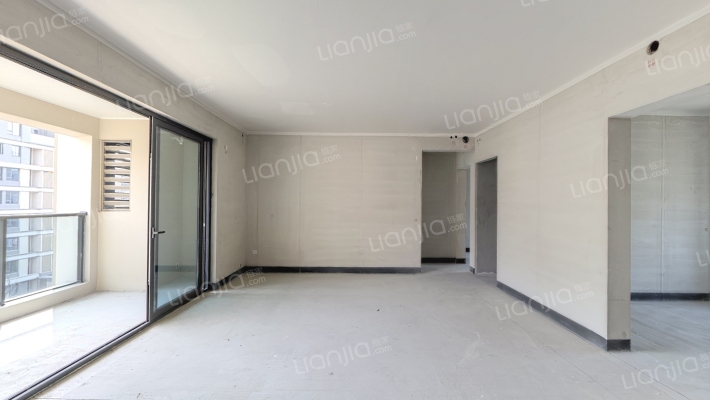 龙湖焕城林屿二手房实景图