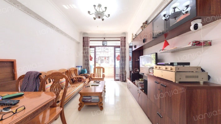 飞鹅新村二手房实景图