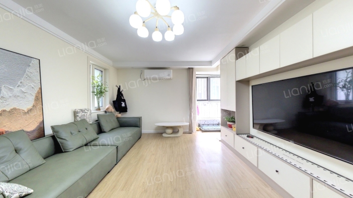 育新花园中里二手房实景图