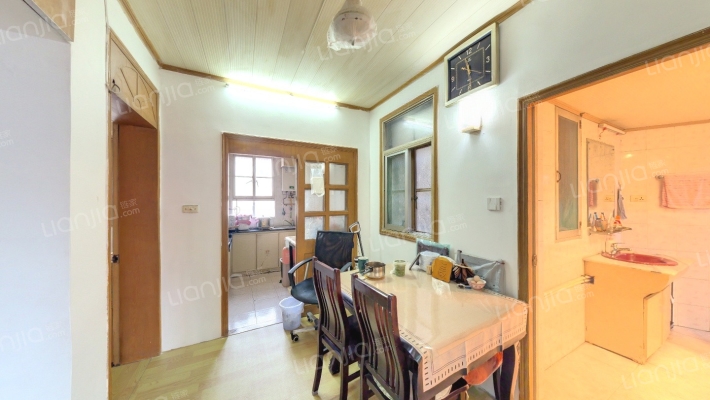 氯碱小区二手房实景图