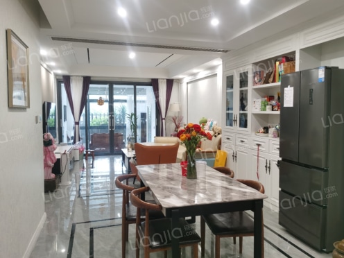 整租·海骏达蜀都1号凯悦二期 3室1厅 东南