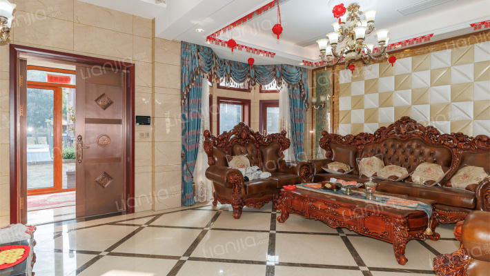 玺湖别墅二手房实景图