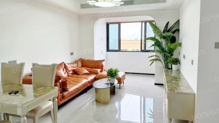 和光新苑二手房实景图