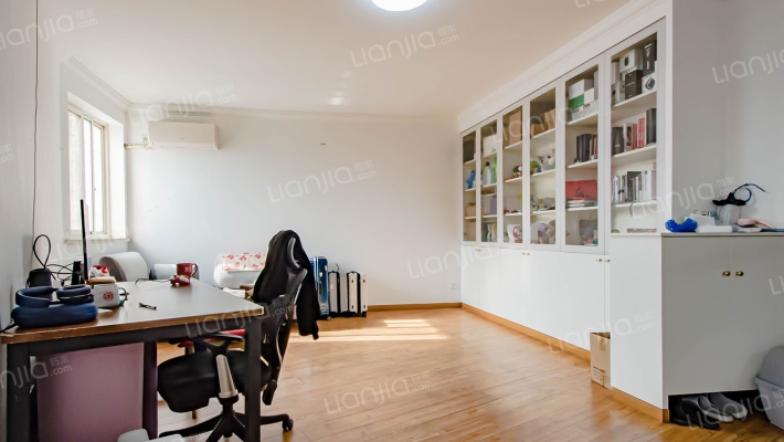 久欣公寓二手房实景图