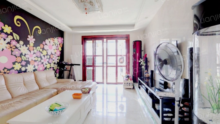 东方华府二手房实景图