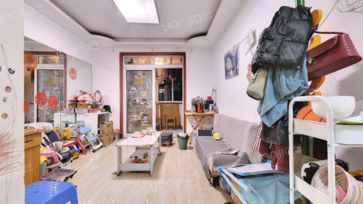 崧泽华城华中苑三区二手房实景图