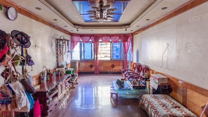 伟达小区二手房实景图