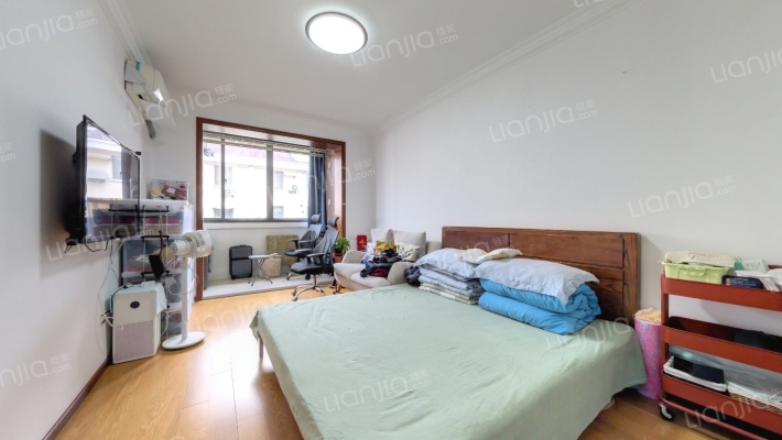 上钢二村二手房实景图