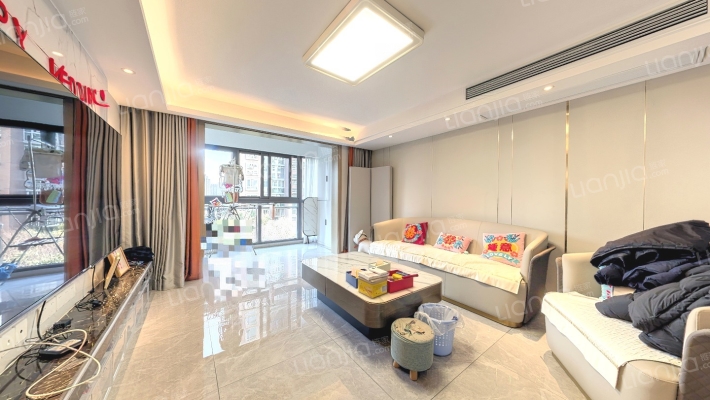 新都花园二手房实景图