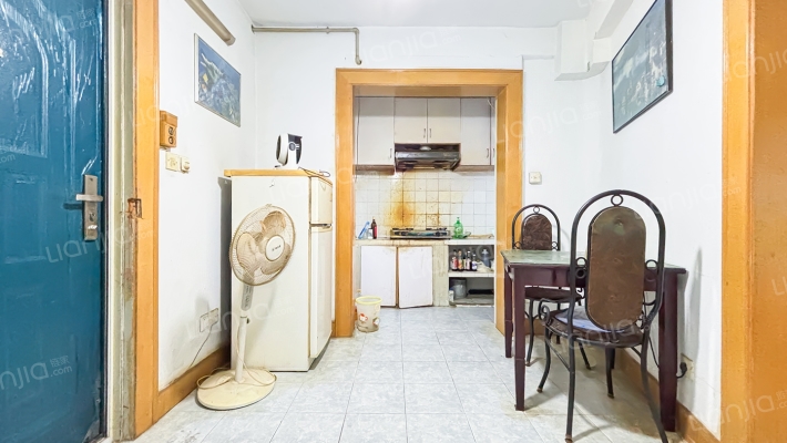 华鼎大楼二手房实景图