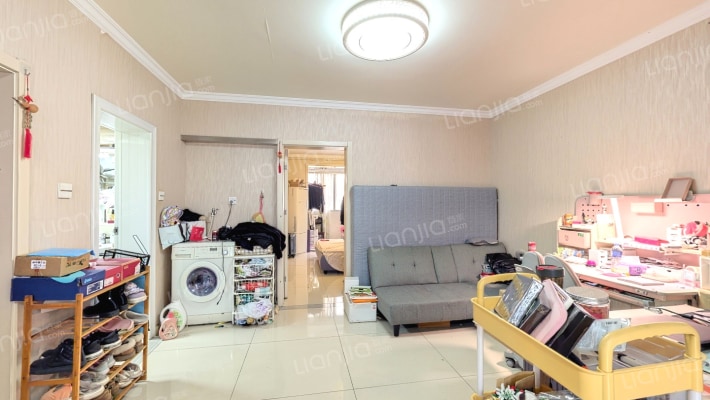 凤凰西街223号二手房实景图