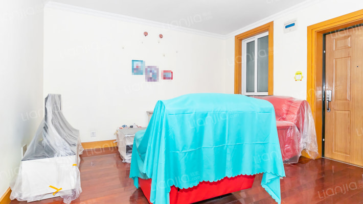 灵新小区二手房实景图