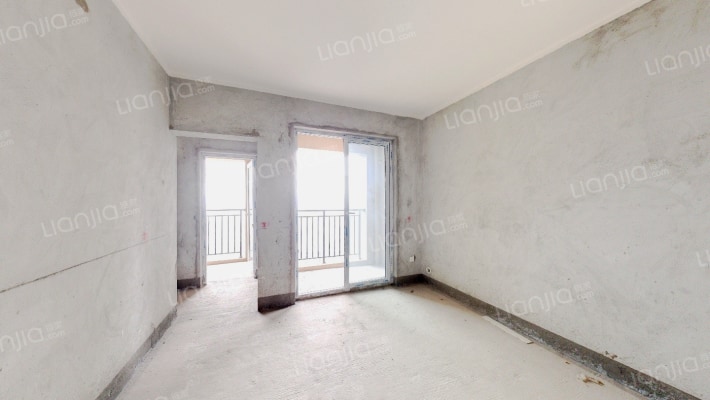 天泰钢城印象B区二手房实景图