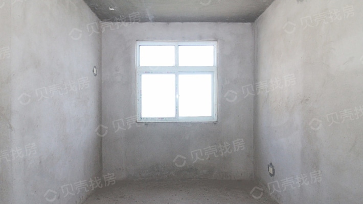 楼层合适，全年阳光无遮挡，卫生间有独立的窗户-卧室A